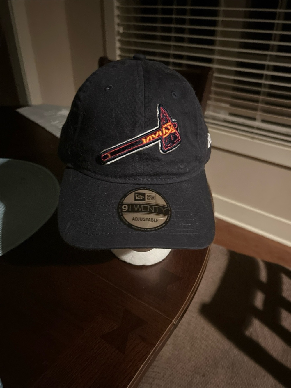 New Era 9TWENTY Adjustable Navy Baseball Cap with Tomahawk Logo BRAVES BASEBALL